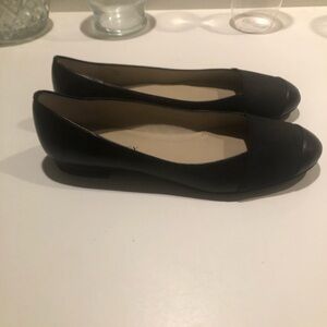 Ellen Tracy Black Women's Flats